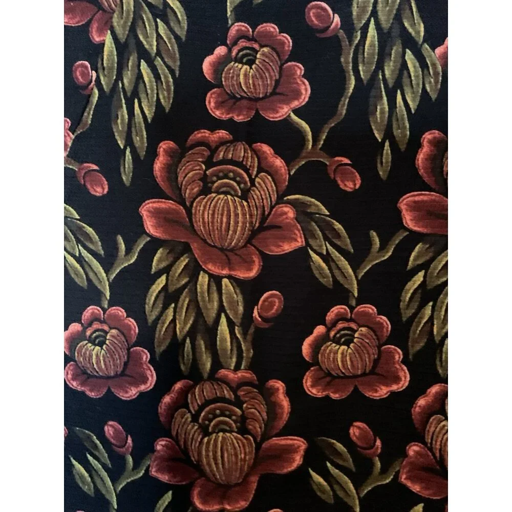Ann Taylor Black Floral Corduroy Pencil Skirt Size 0 Petite‎